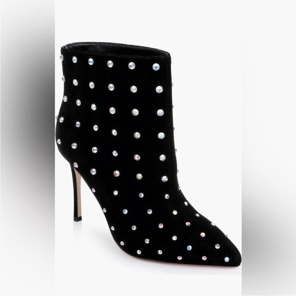 L’AGENCE MARIETTE BOOT SIZE 9.5 - Elegant Black Studded Ankle Boots